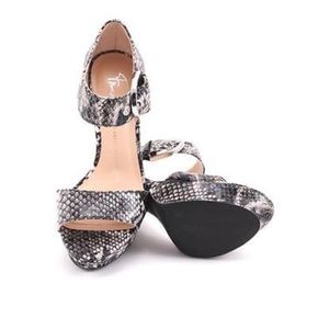 Franco Sarto Zoom BW Python Sandal Platform Sandal